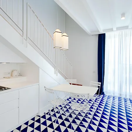 Maison Blu - Intimate 4*