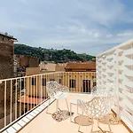 Maison Blu - Intimate Pensión