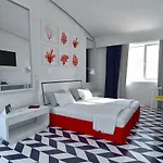 Maison Blu - Intimate Pensión 4*