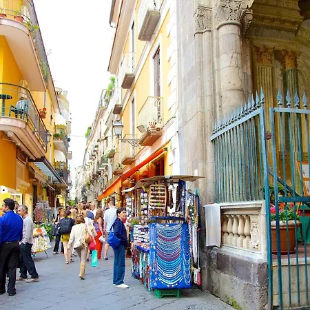 Maison Blu - Intimate Guest house 4*