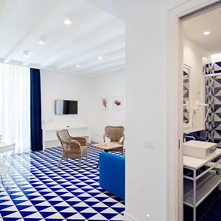 Maison Blu - Intimate Гостевой дом Сорренто
