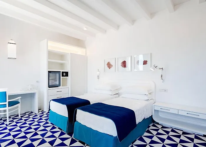 Maison Blu - Intimate